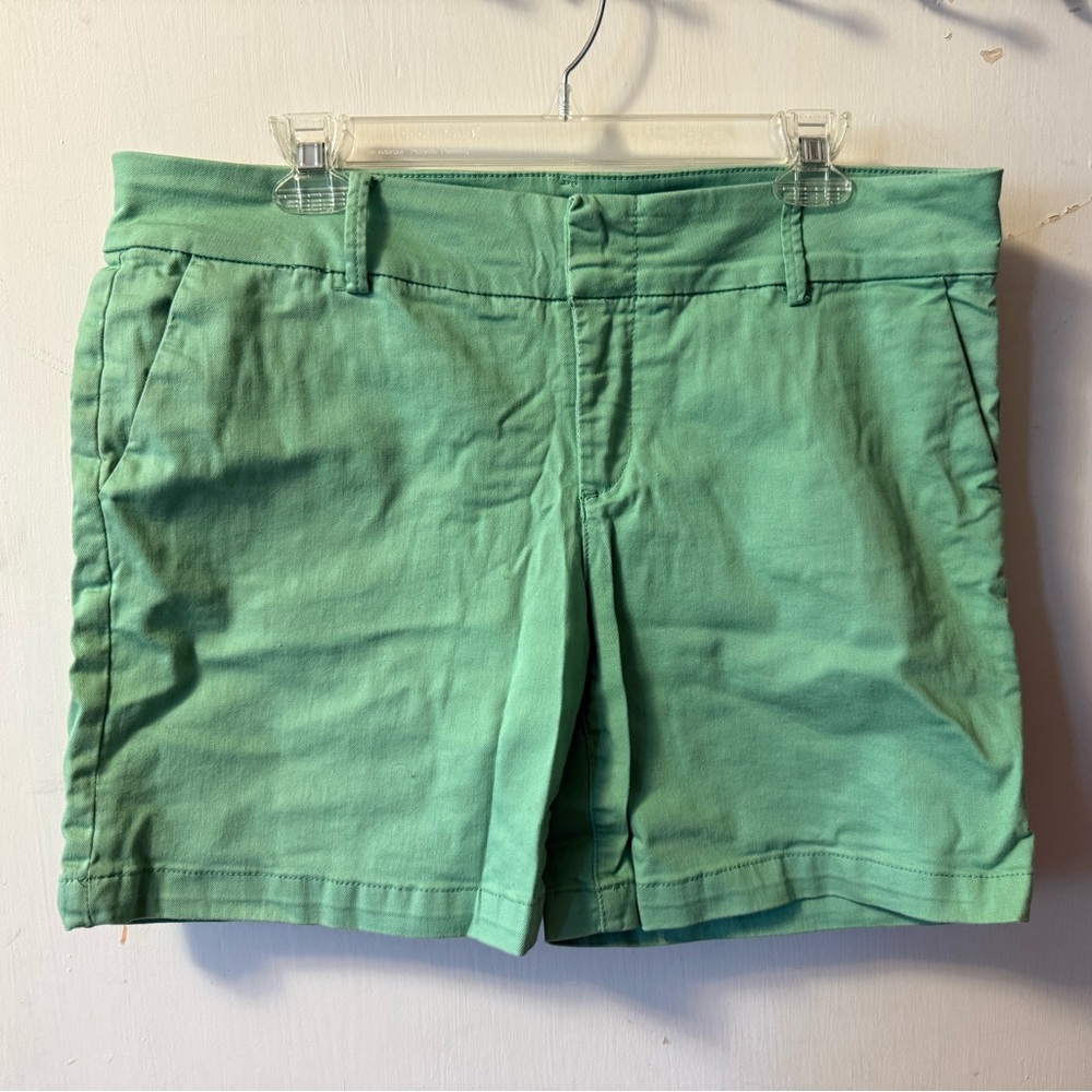 Kut from the Kloth Green Walking Shorts size 12.